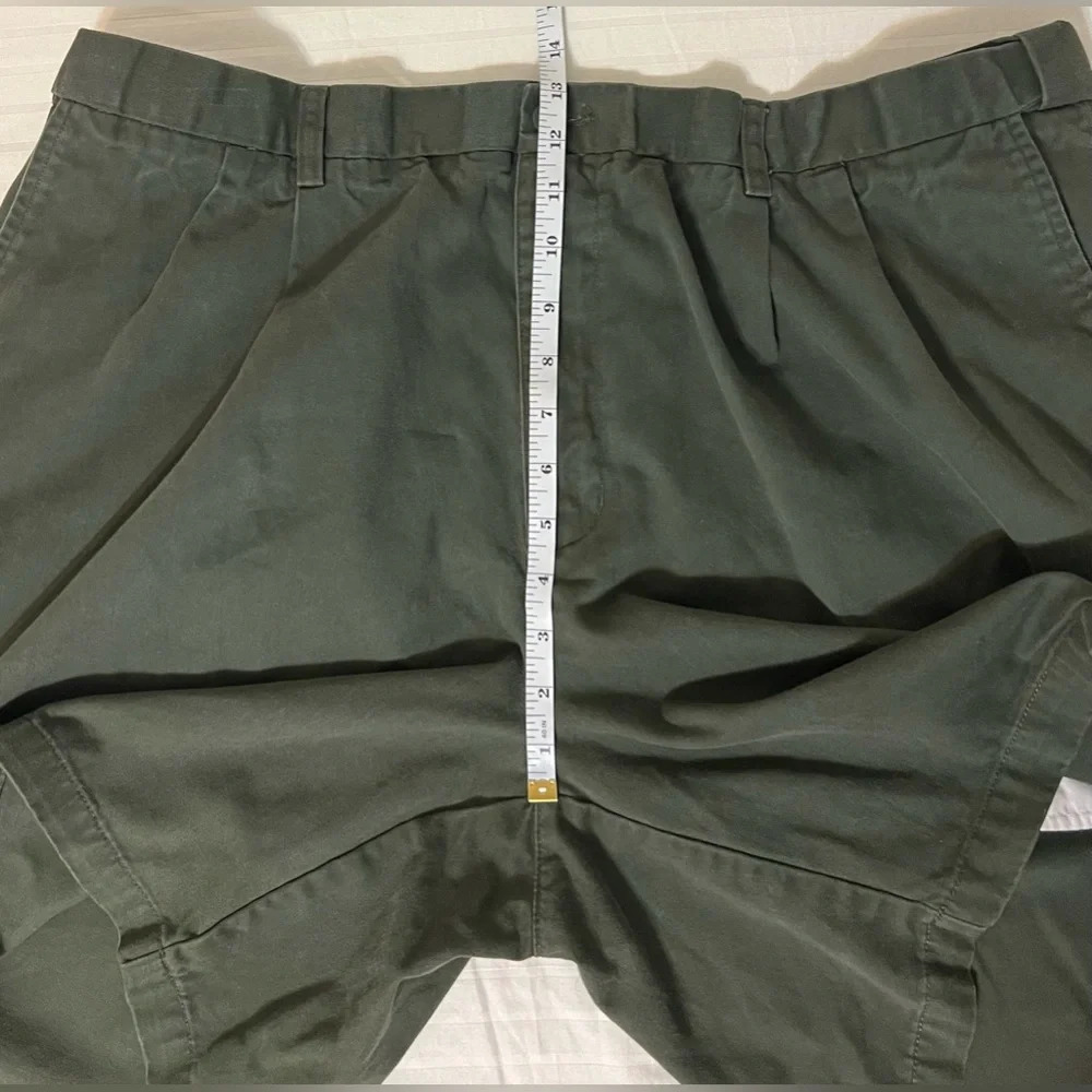 Puritan Men’s Chino Shorts. Green. Size 42 - Picture 9 of 11